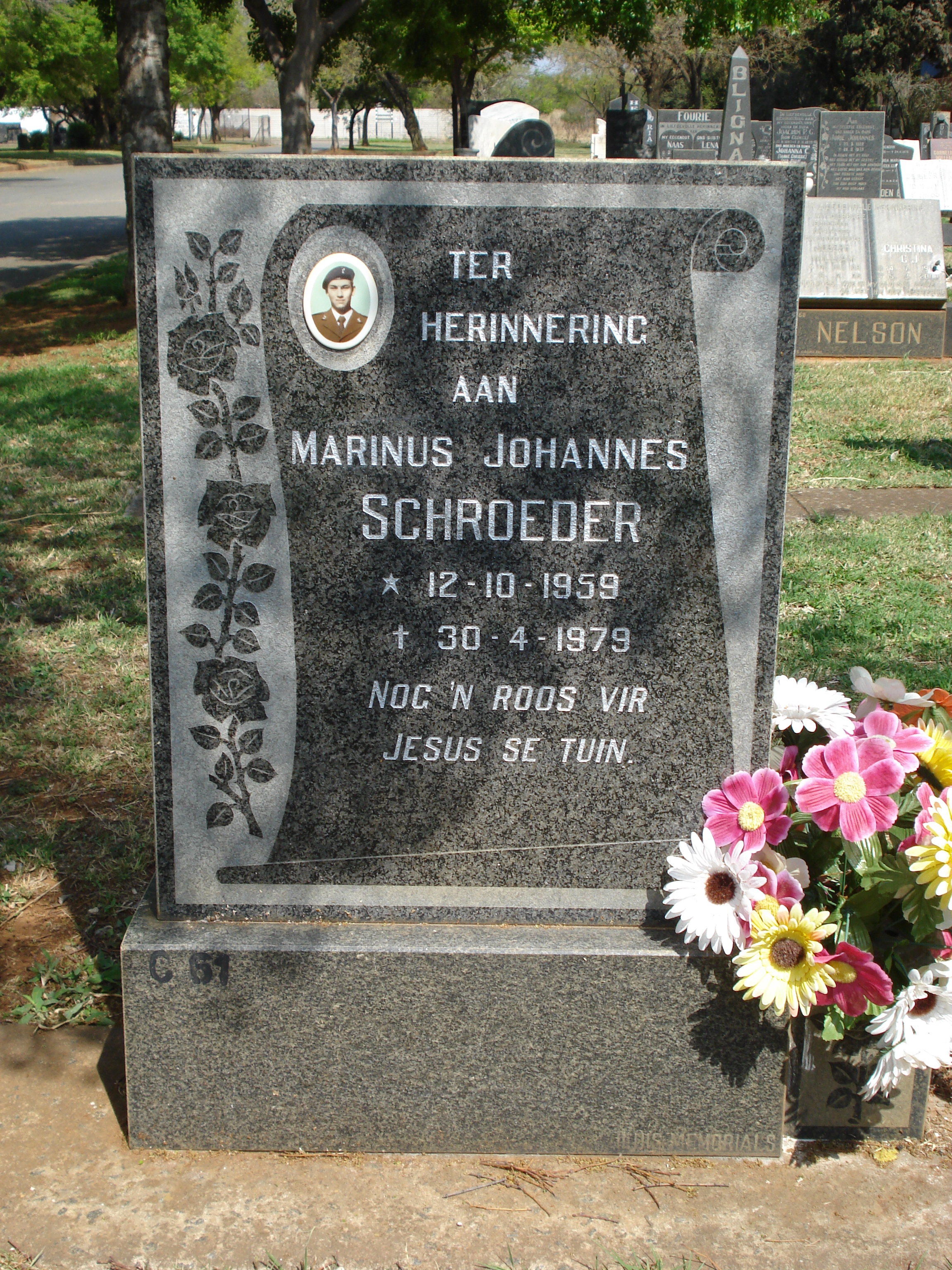 Photo from /search/photos/South Africa/Gauteng/PRETORIA (SILVERTON) CEMETERY/Schroeder_mj_01.JPG